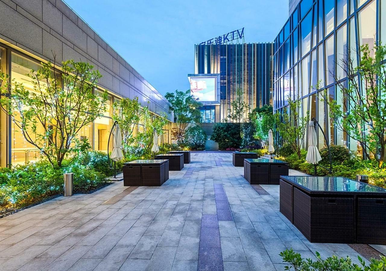 Radisson Exhibition Center Xangai Exterior foto